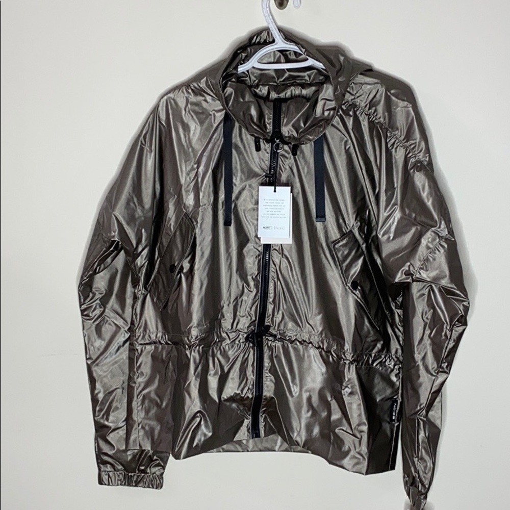 Noize Mika glazed shiny windbreaker jacket size M